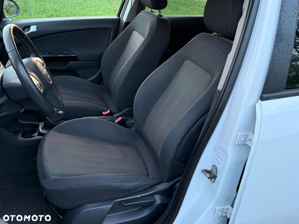 Opel Corsa - 22