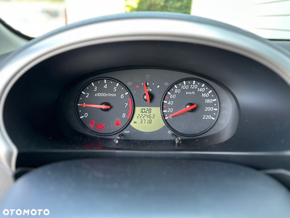 Nissan Micra - 11