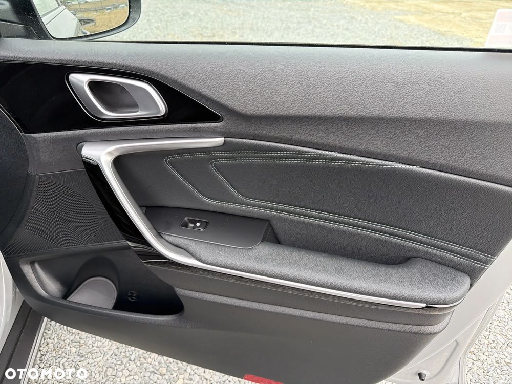 Kia XCeed 1.6 T-GDI Tribute DCT - 22