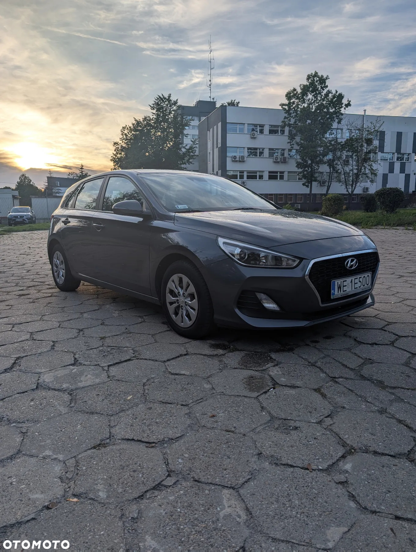 Hyundai i30 1.4 Classic + - 8