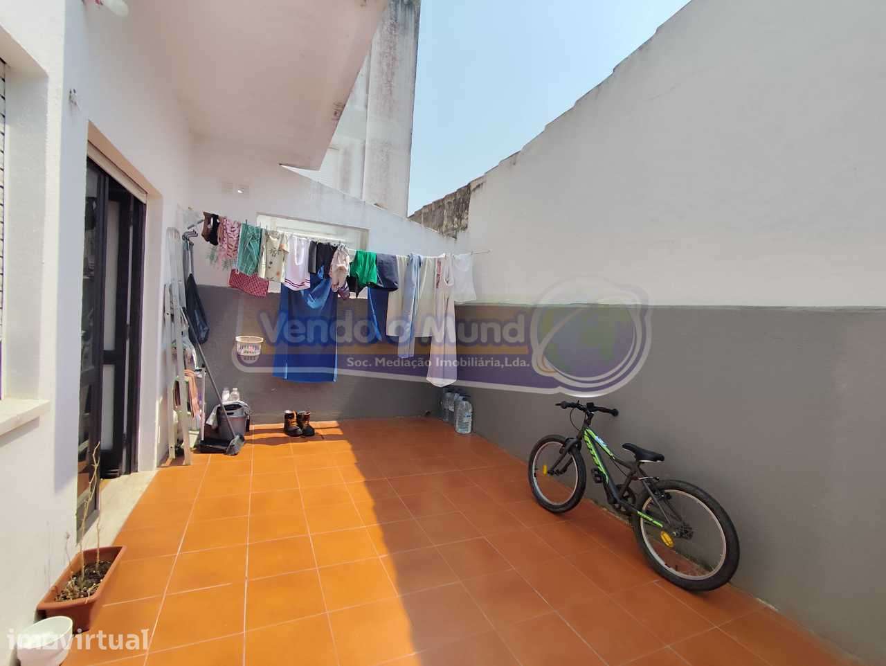 Apartamento T2 em Benavente (B685) - Grande imagem: 3/25