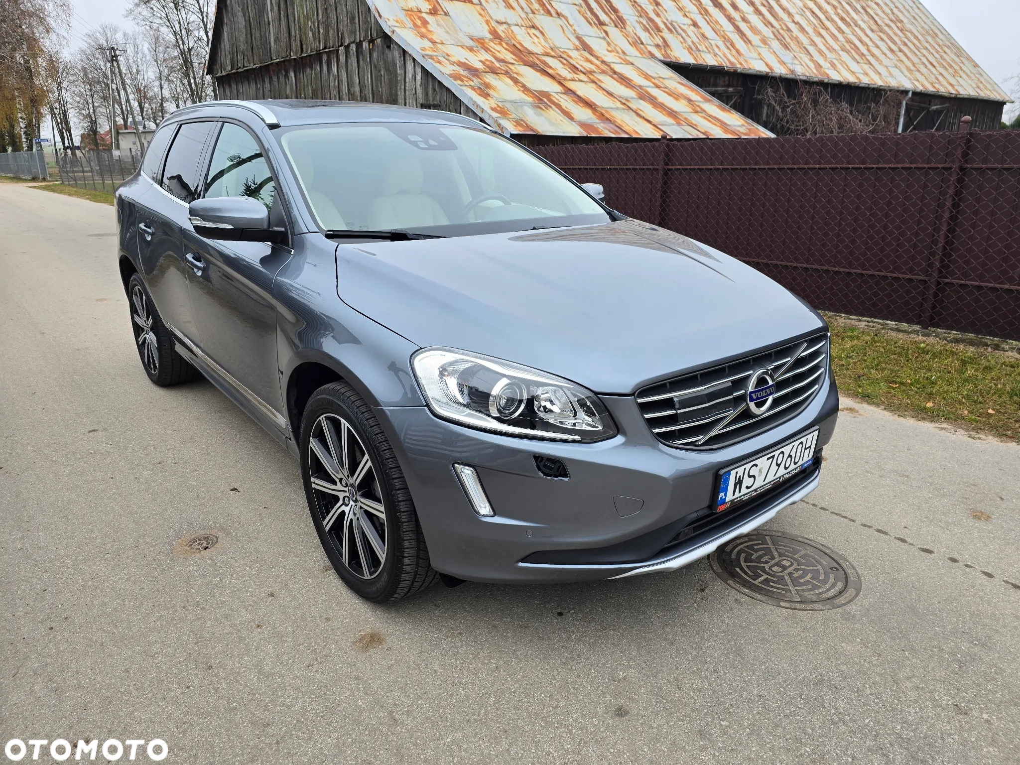 Volvo XC 60 - 24