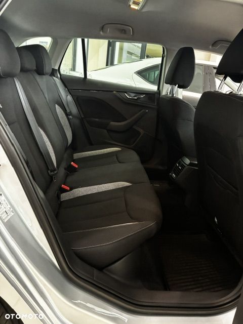 Skoda Scala 1.0 TSI Edition 130 DSG - 13