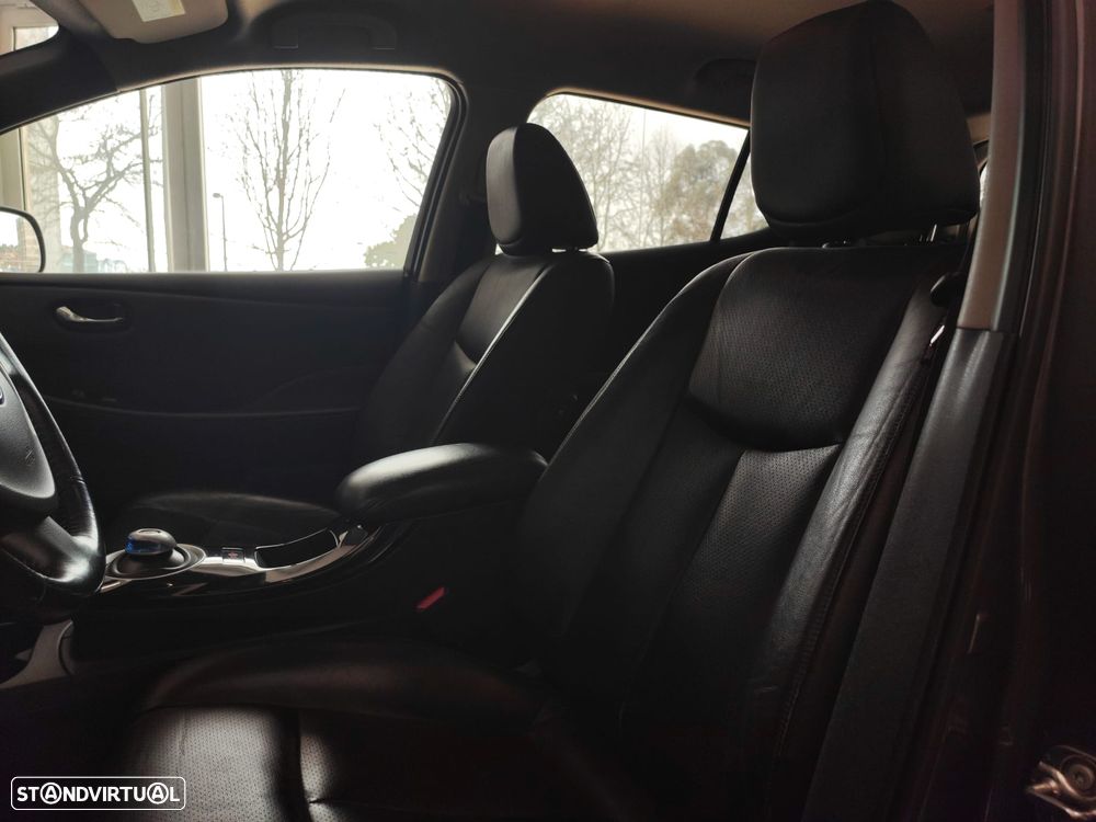 Nissan Leaf Tekna 30 kWh - 23