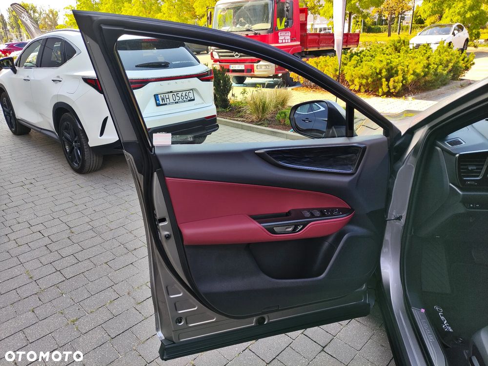 Lexus NX 350h Prestige AWD - 10