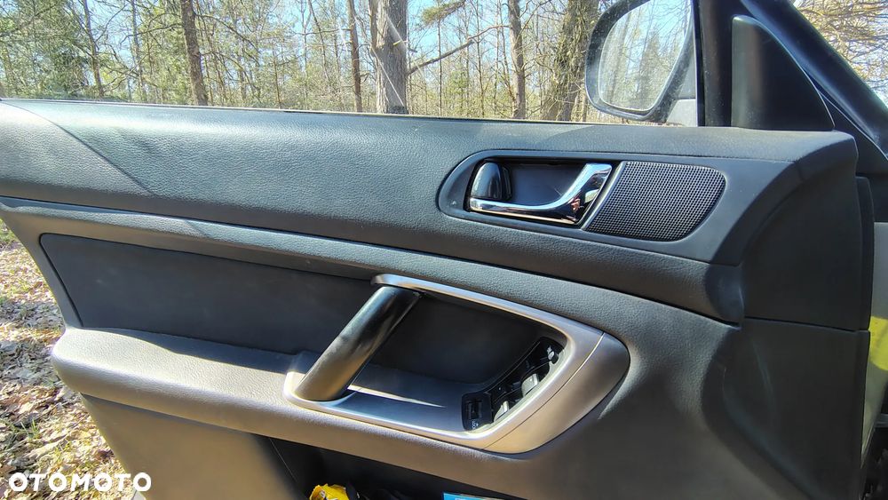 Subaru Outback - 20
