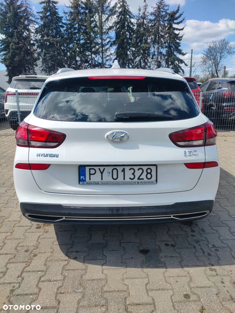 Hyundai i30 1.5 DPI Smart - 6