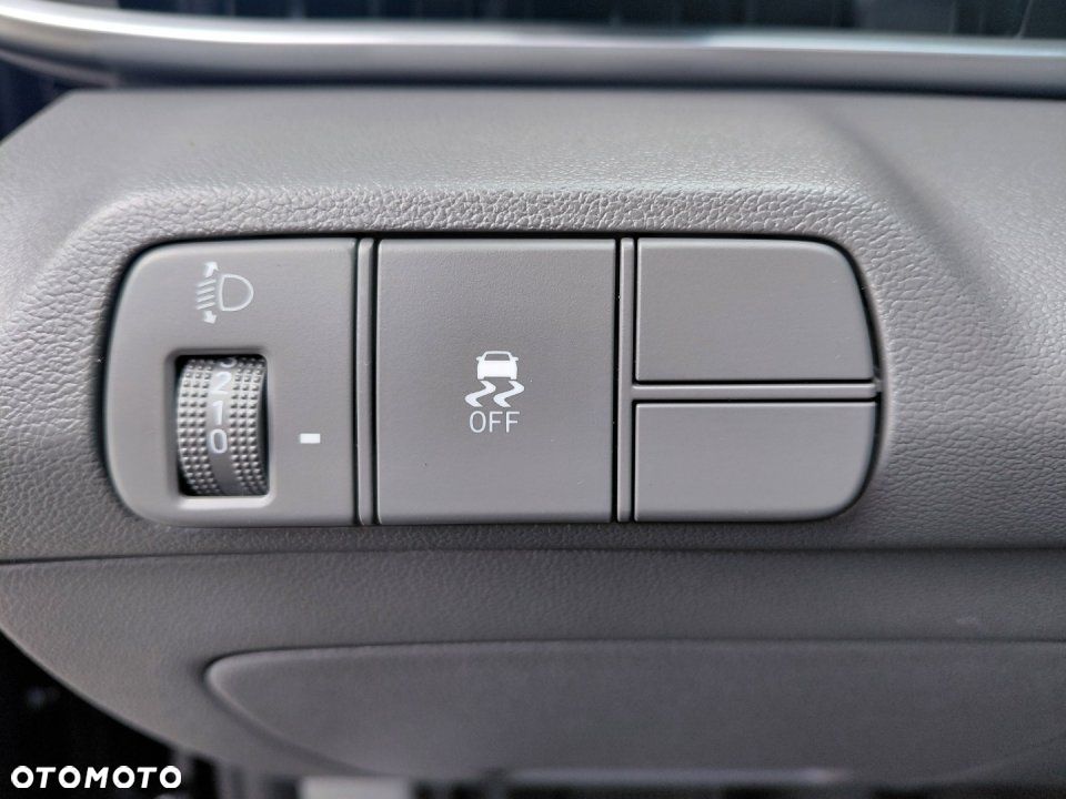 Hyundai Elantra - 27