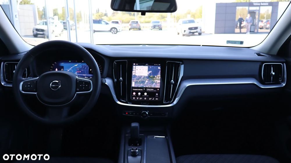 Volvo V60 B3 B Essential - 11