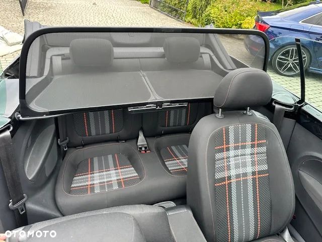 Volkswagen Beetle The Cabriolet 2.0 TDI BlueMotion Technology Club - 28