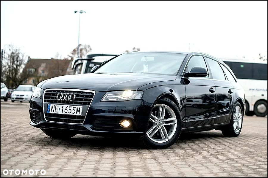 Audi A4 Avant - 1