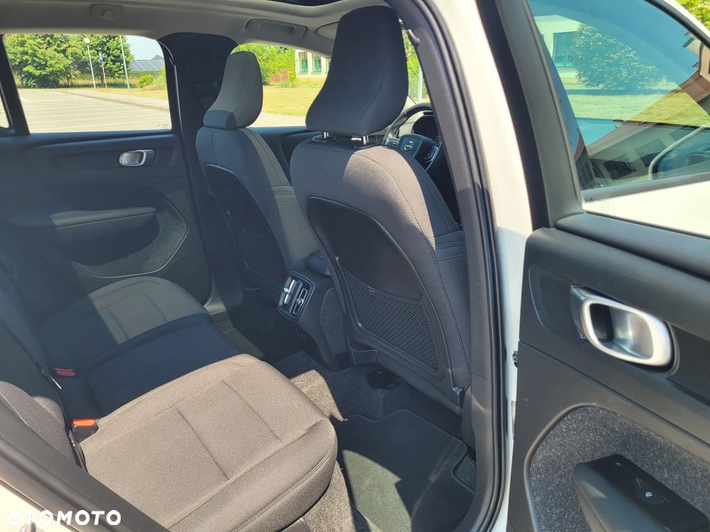 Volvo XC 40 T2 Momentum - 20