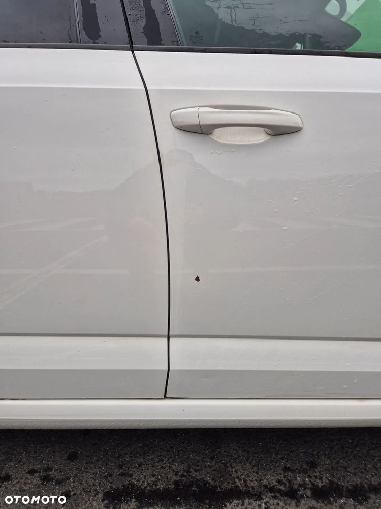 Skoda Octavia 2.0 TDI RS DSG - 10