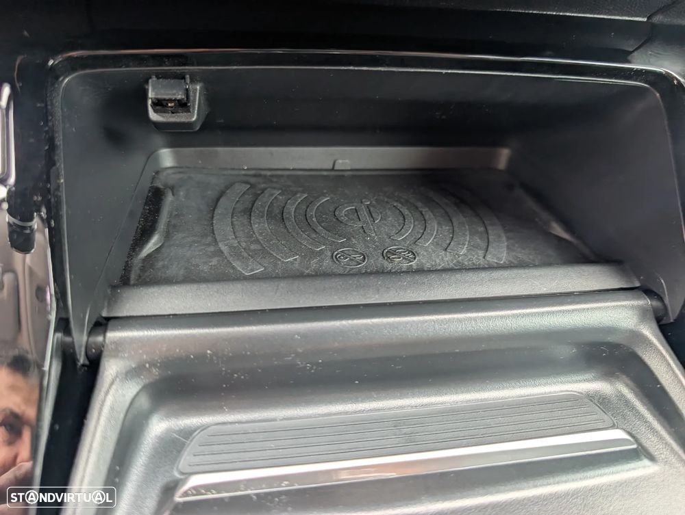 Peugeot e-2008 50 kWh Allure Pack - 15