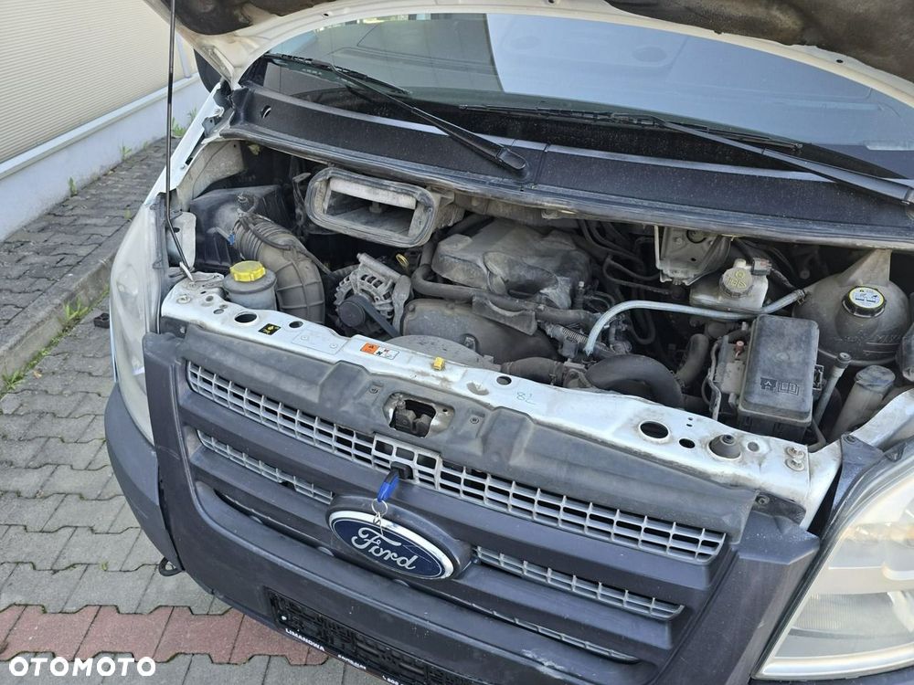 Ford Transit - 36