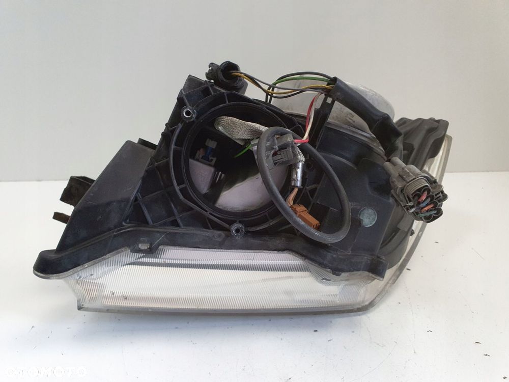 LAMPA PRAWA Nissan Pathfinder R51 Navara D40 III PRZEDNIA PRAWY PRZÓD xenon - 10