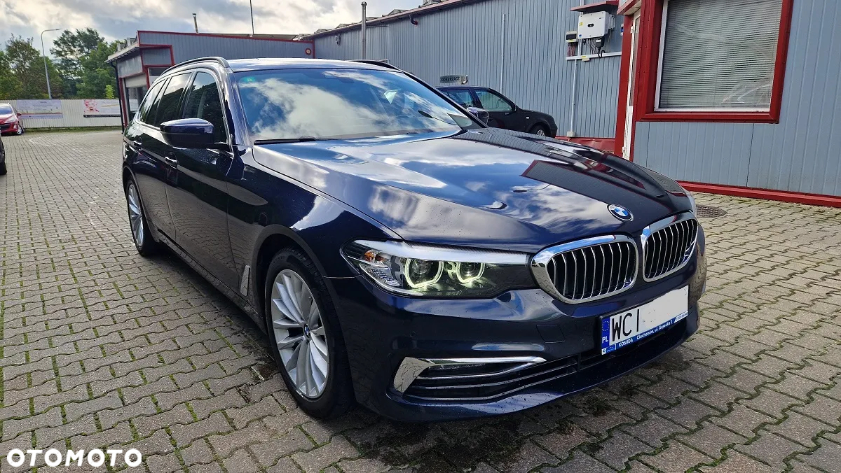 BMW Seria 5 520d xDrive Luxury Line sport - 8