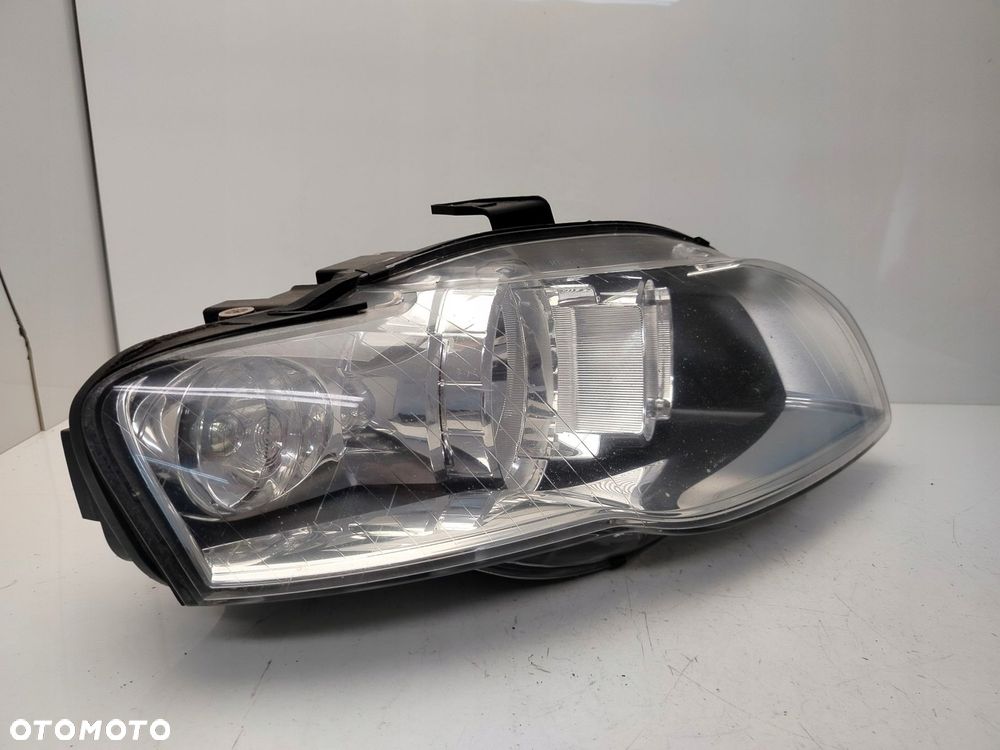 audi a4 b7 04r- reflektor lampa prawy przód prawa przednia - 2