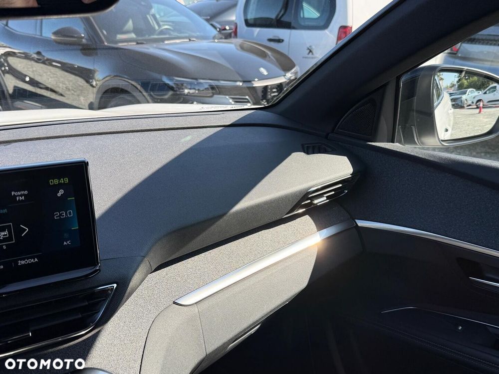 Peugeot 3008 - 21