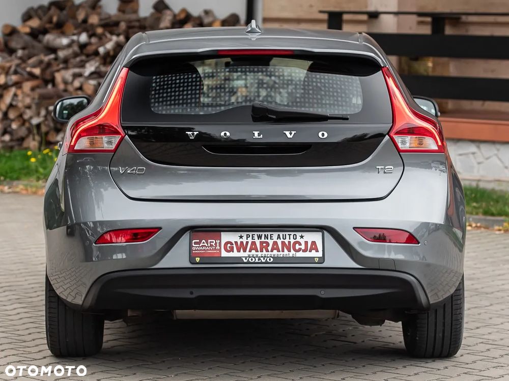 Volvo V40 - 13