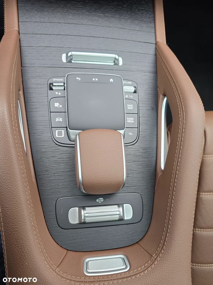 Mercedes-Benz GLE - 36