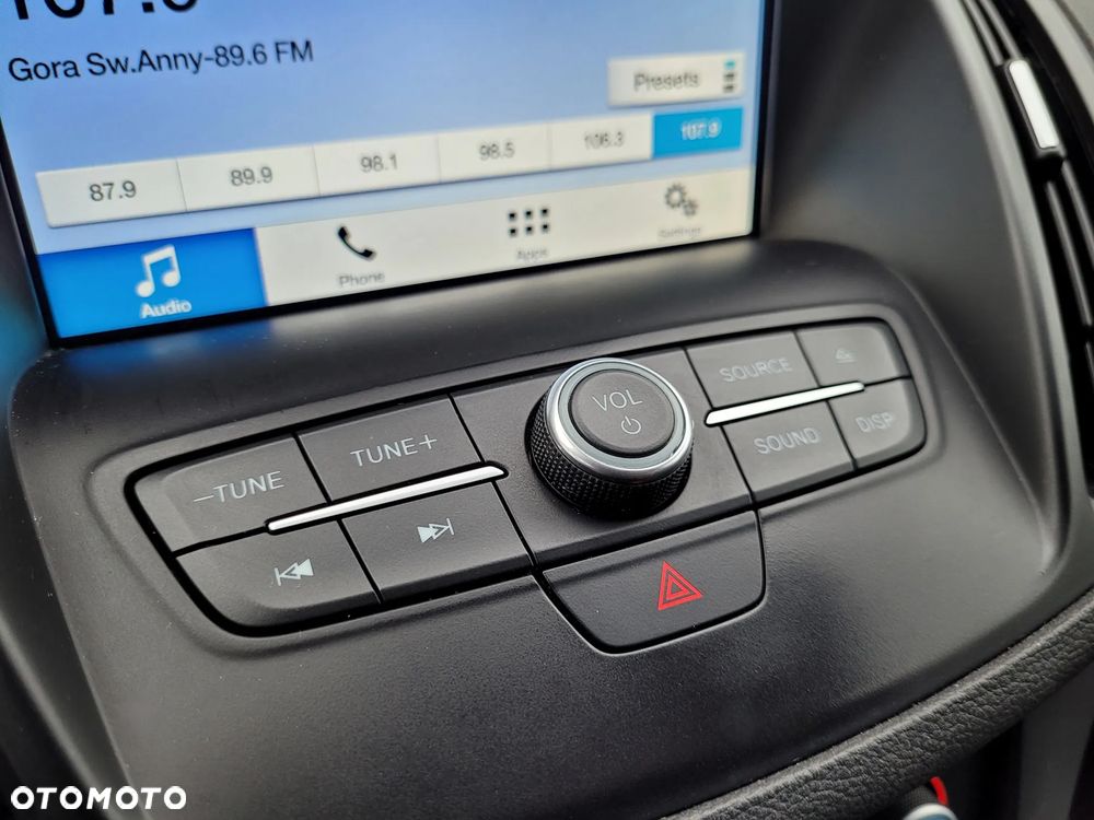 Ford Kuga 1.5 EcoBoost 4WD Trend - 24