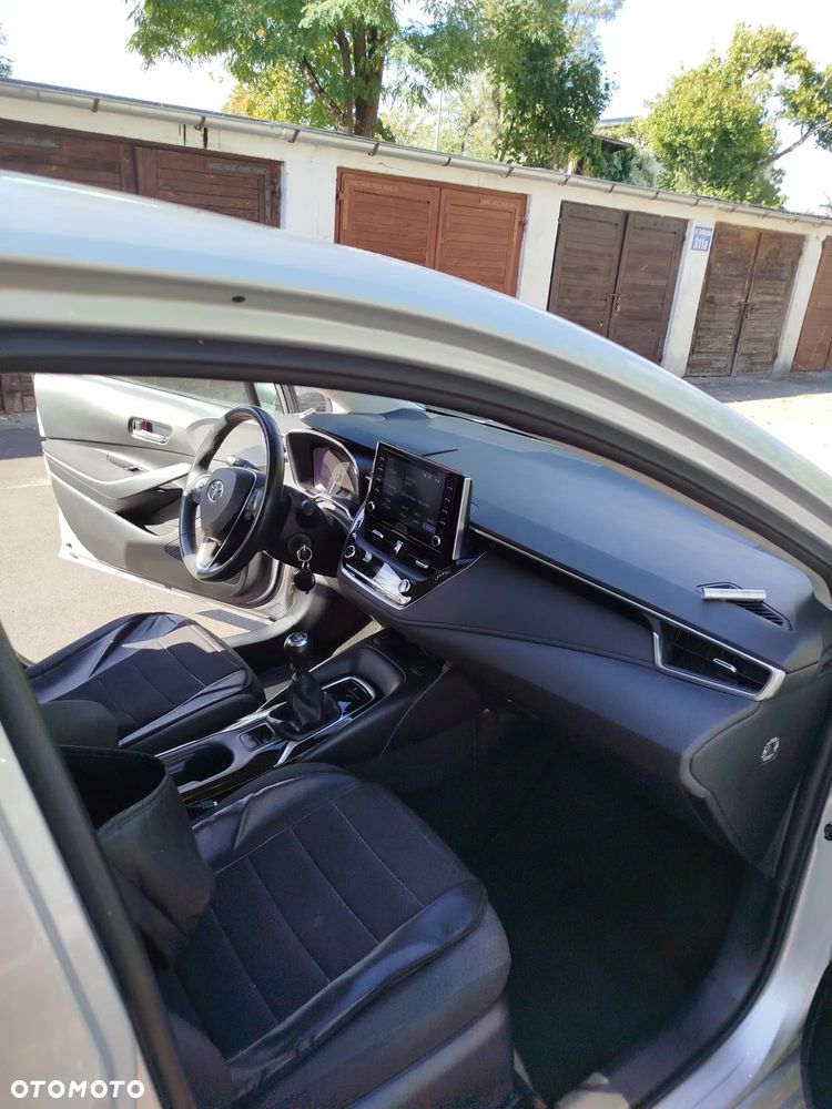 Toyota Corolla 1.6 Comfort - 6