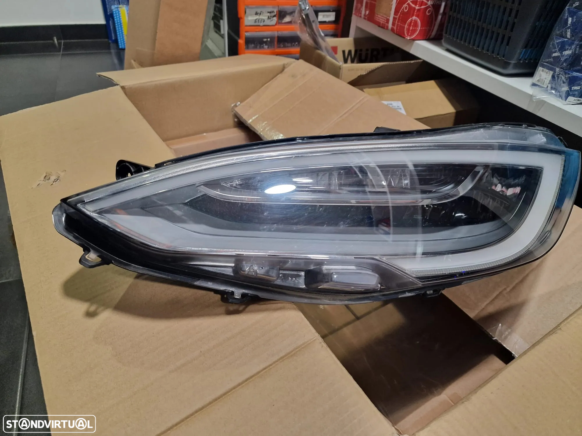 Farol Esquerdo Tesla Modelo S - 7