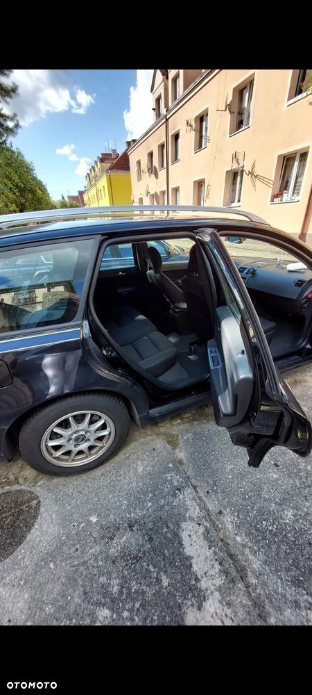 Volvo V50 - 3