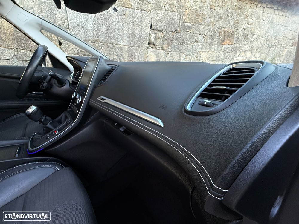 Renault Grand Scénic 1.5 dCi Dynamique S SS - 26