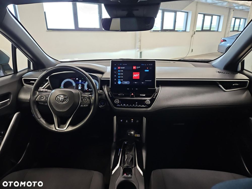 Toyota Corolla Cross 2.0 Hybrid Style - 12