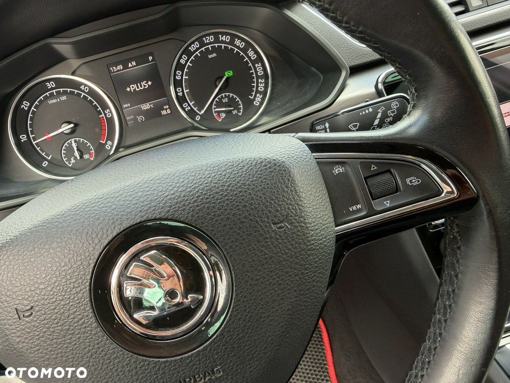 Skoda Superb 2.0 TDI 4x4 DSG L&K - 18