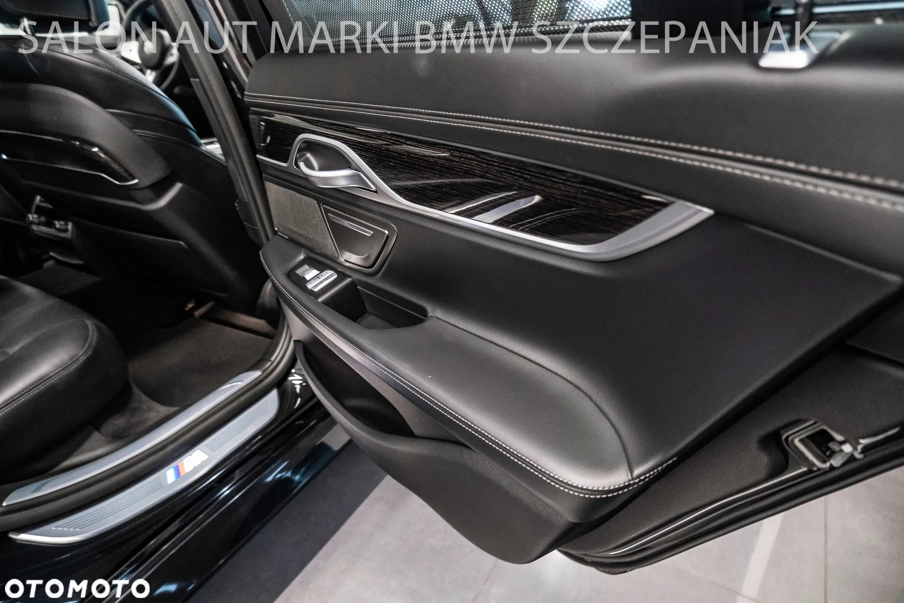 BMW Seria 7 750d xDrive sport - 33