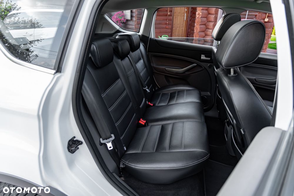 Ford Kuga 2.5 4x4 Trend - 23