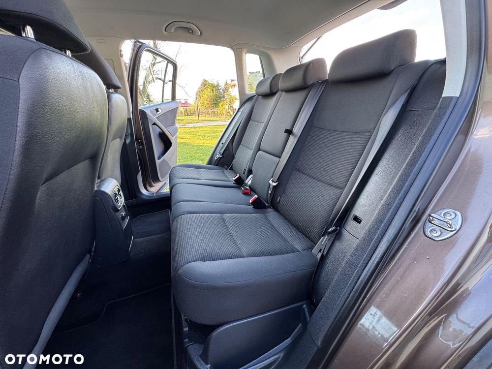 Volkswagen Tiguan - 28