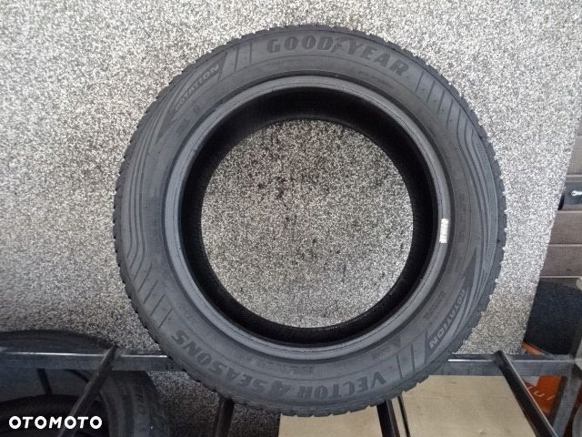 205/55/r16 91H Goodyear Vector 4 seasons Gen-2 - 5