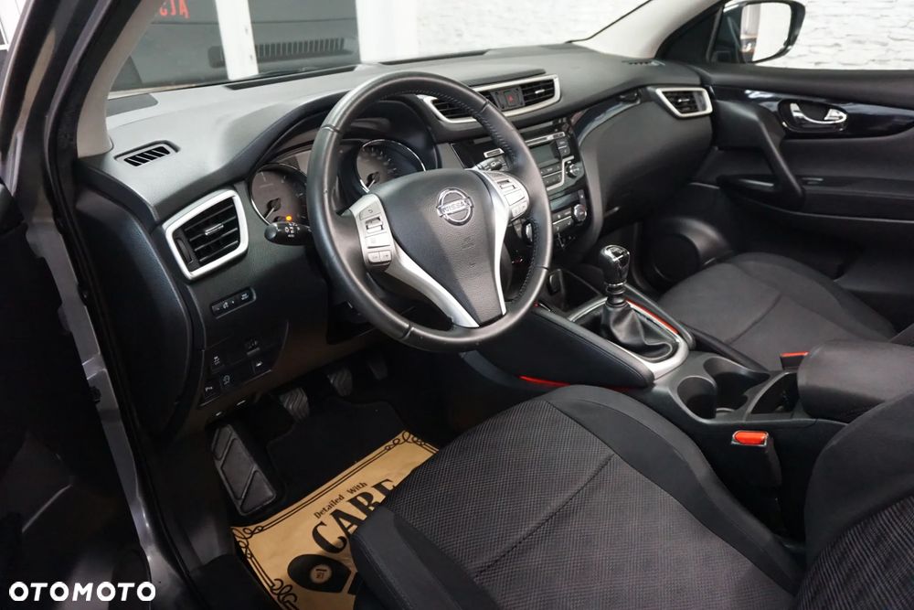 Nissan Qashqai 1.5 dCi DPF acenta - 19