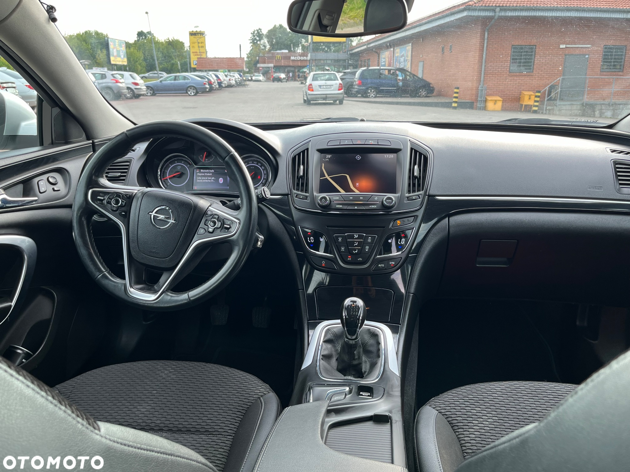 Opel Insignia 2.0 CDTI Cosmo - 8