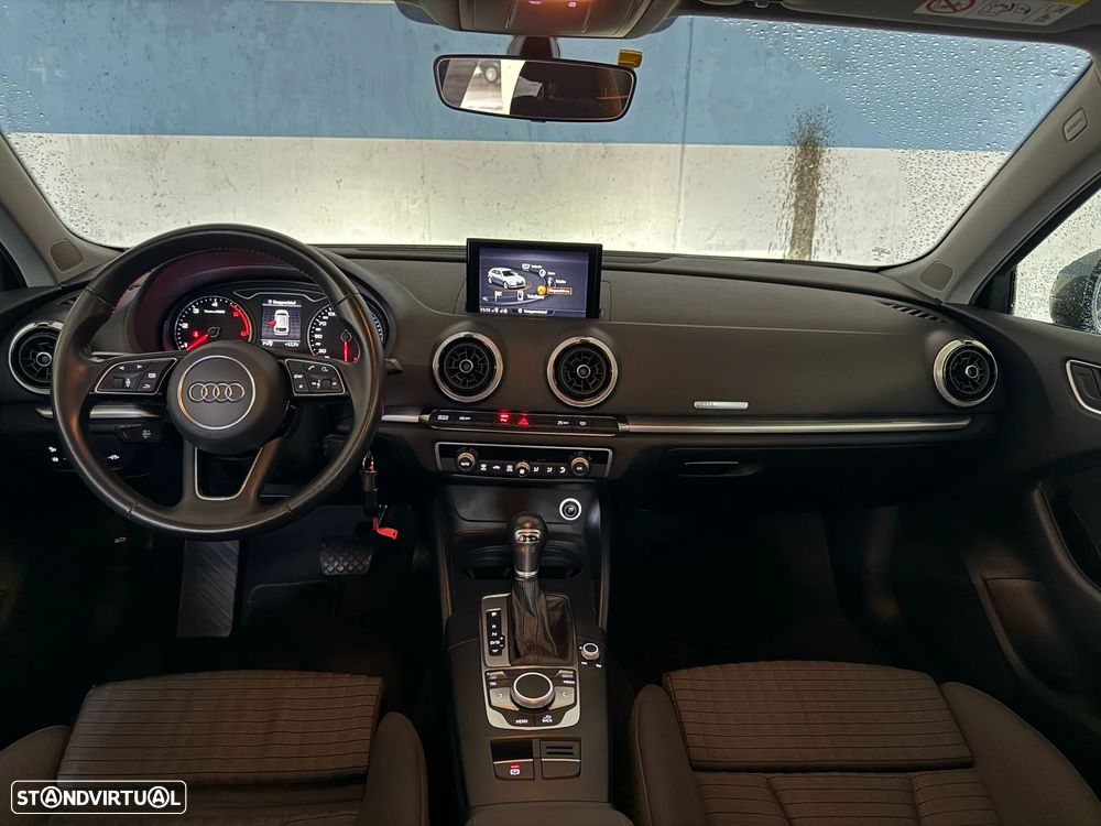 Audi A3 Sportback 1.6 TDI Sport S tronic - 21
