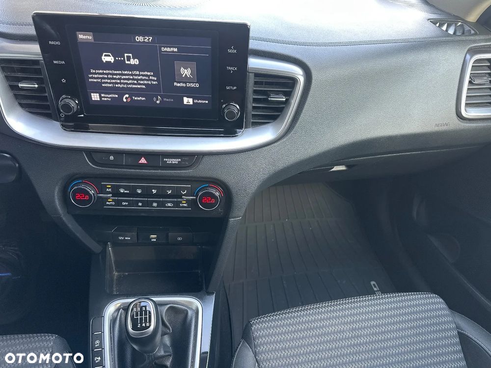 Kia XCeed 1.5 T-GDI M - 13