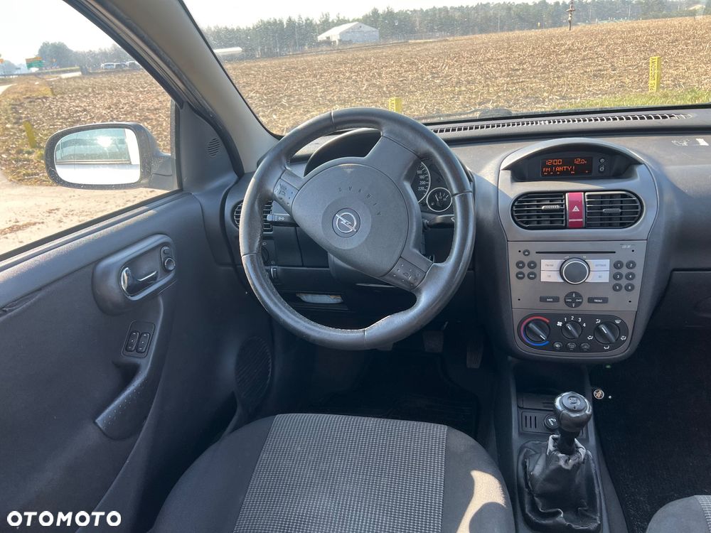 Opel Corsa 1.2 16V Edition - 8