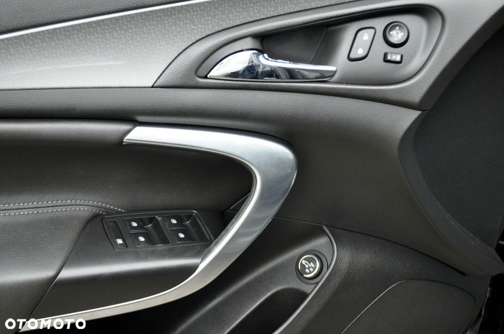 Opel Insignia - 37