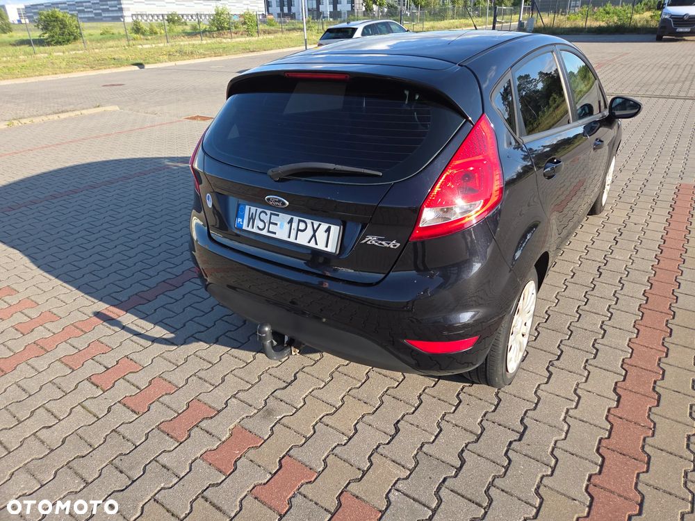 Ford Fiesta - 11