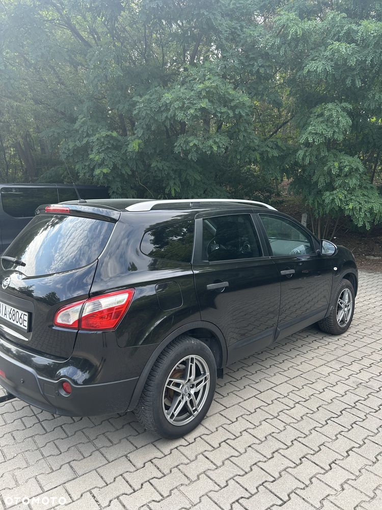 Nissan Qashqai+2 - 4