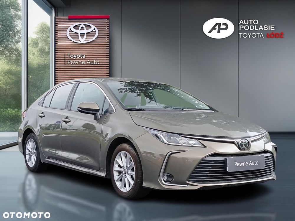 Toyota Corolla - 3