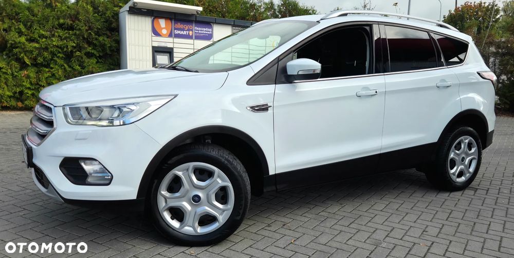 Ford Kuga 1.5 EcoBoost 2x4 Titanium - 5