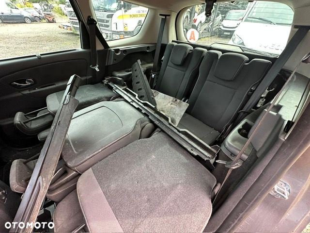Renault Scenic 1.5dCi TomTom Edition - 10