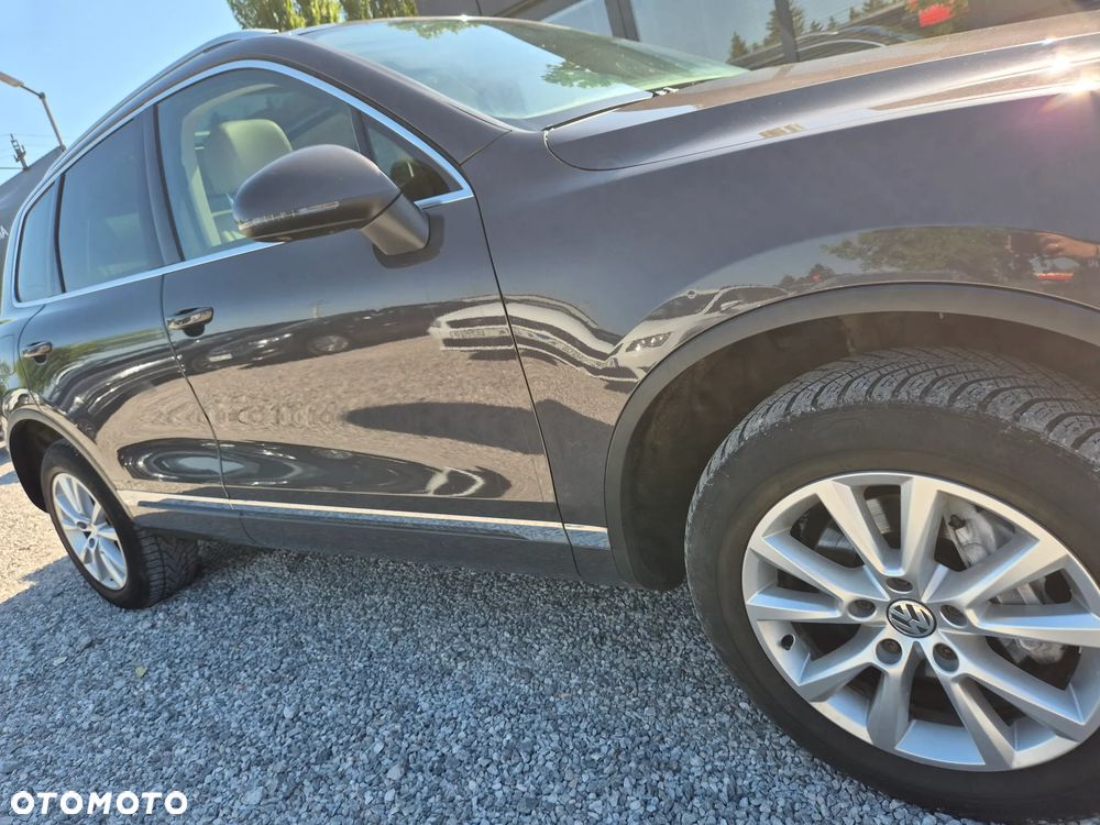 Volkswagen Touareg 3.0 V6 TDI BMT Business Line - 21