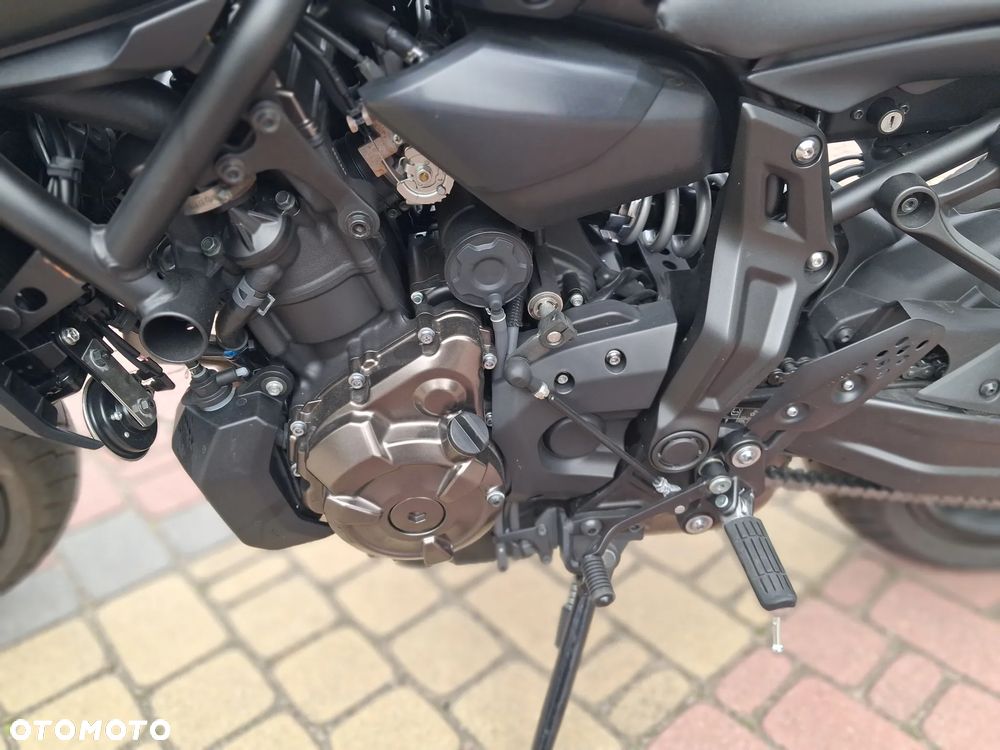 Yamaha MT - 7
