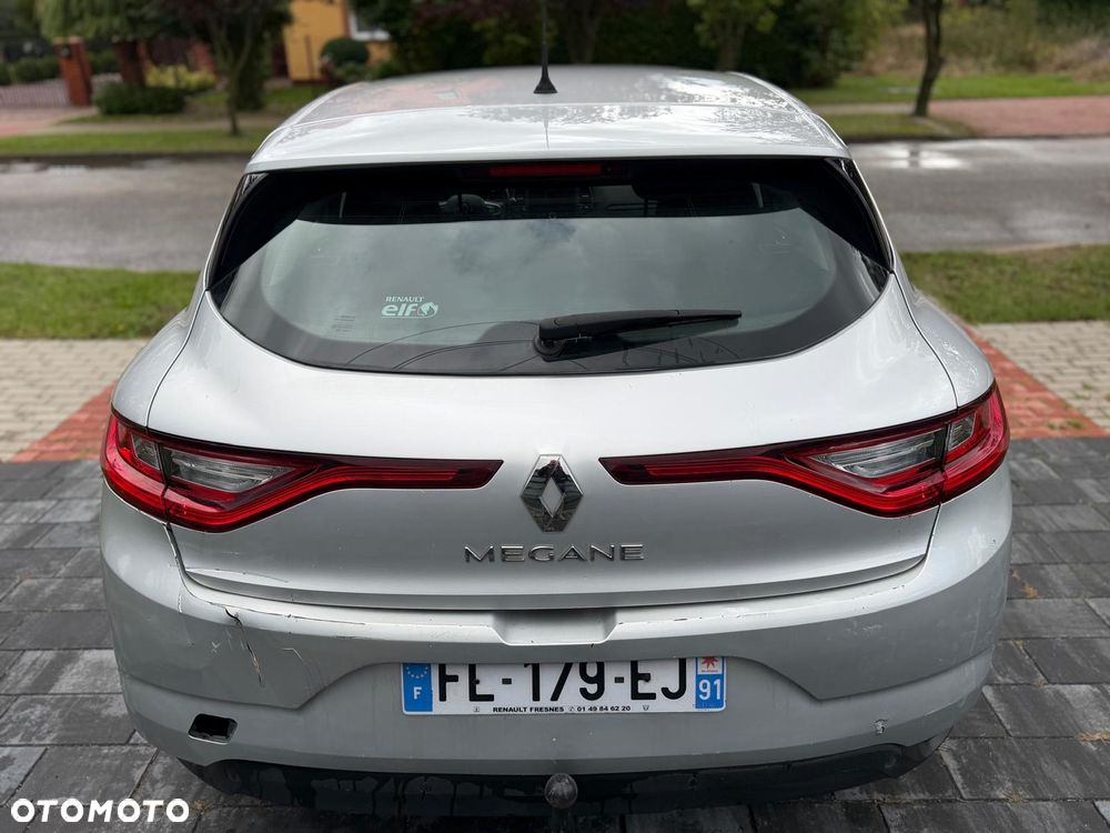 Renault Megane 1.5 Blue dCi Zen - 6